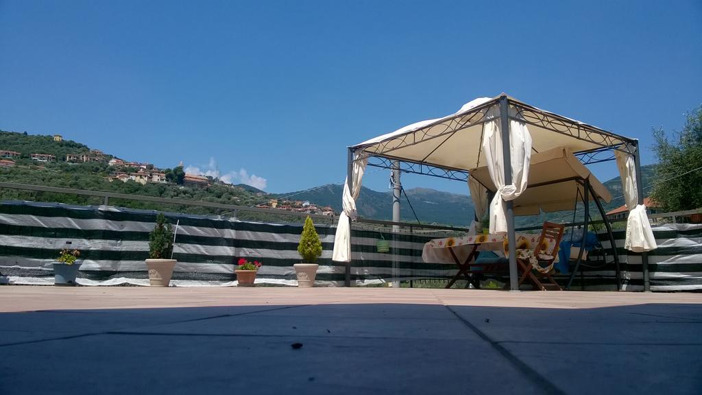 Bella Liguria Hotel Diano San Pietro Exterior photo